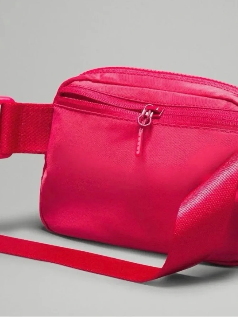 lululemon athletica Hot Pink Zip Cosmetic Pouch